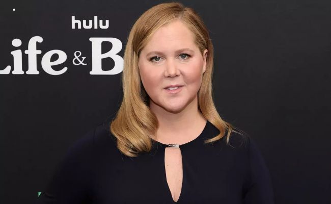 What is the Net Worth of Amy Schumer? House, Mansion, Cars, Earnings