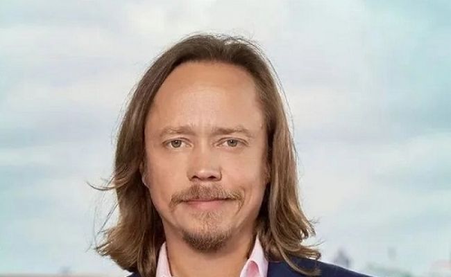 What is the Net Worth of Brock Pierce? House, Mansion, Cars, Earnings