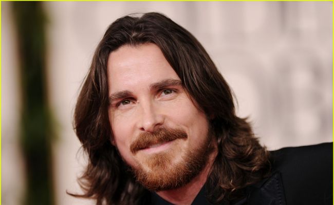 What is the Net Worth of Christian Bale? House, Mansion, Cars, Earnings