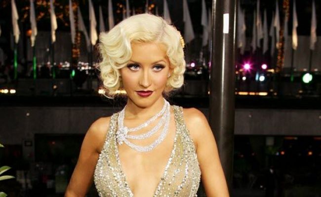 Net Worth of Christina Aguilera? House, Mansion, Cars, Earnings