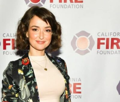 Milana Vayntrub