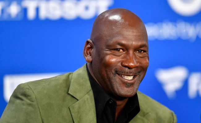 What is the Net Worth of Michael Jordan? House, Mansion, Cars, Earnings