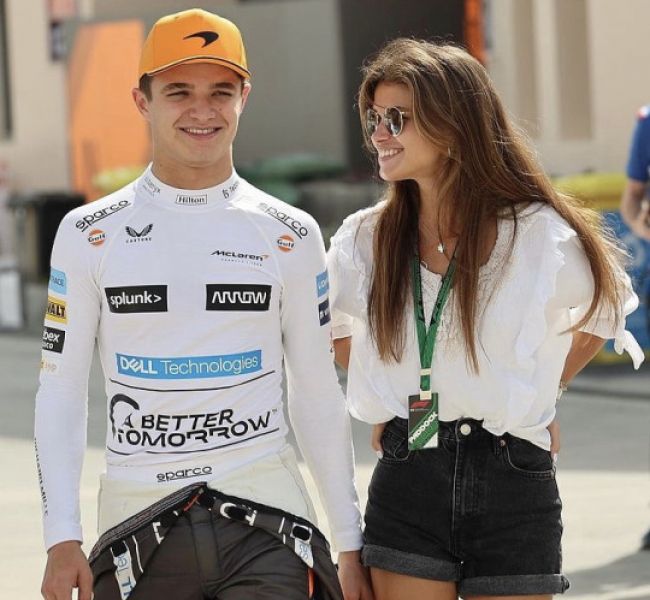 Lando Norris makes an announcement about his dating model