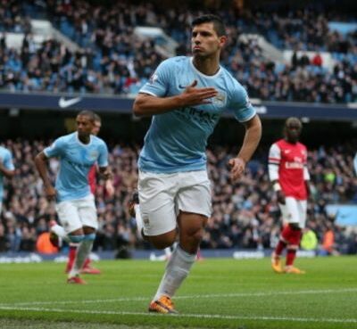 sergio-agueros-first-premier-league-goal-after-14-months-propels-manchester-citys-to-the-top