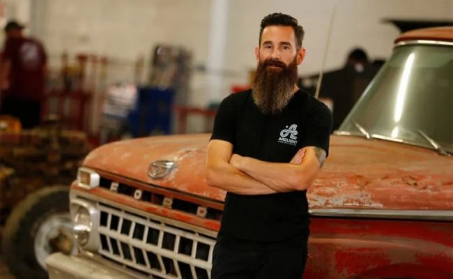 Let's Know About Aaron Kaufman