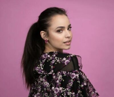 Sofia Carson