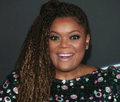 Yvette Nicole Brown